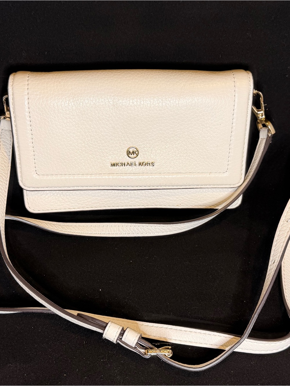 Michael Kors Cream Leather Crossbody Wallet
